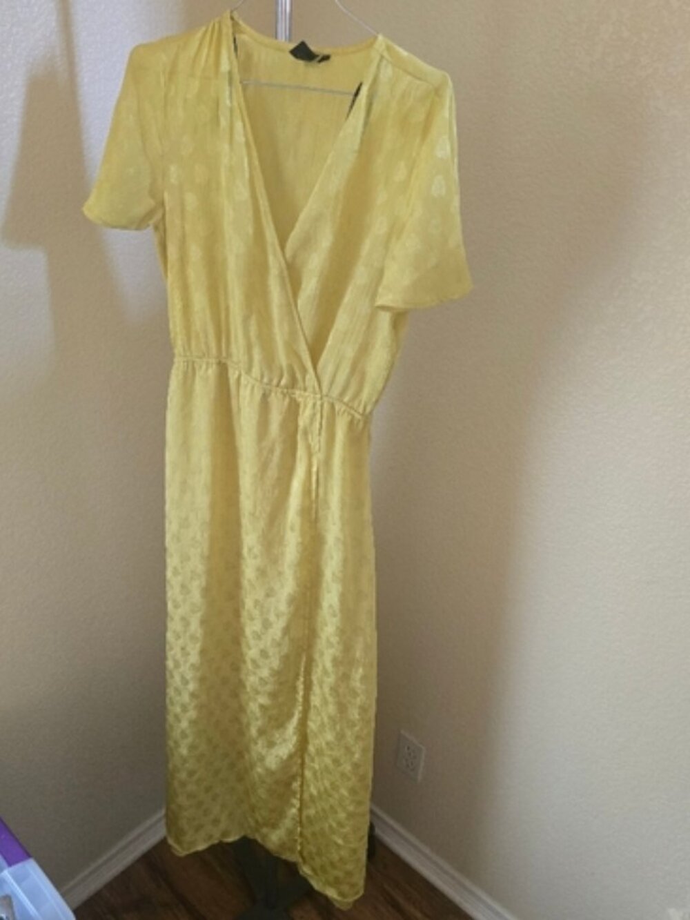 Stone Row Short Sleeve Pullover Dress
